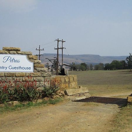 Petra'S Country Guesthouse Vryheid Exterior foto