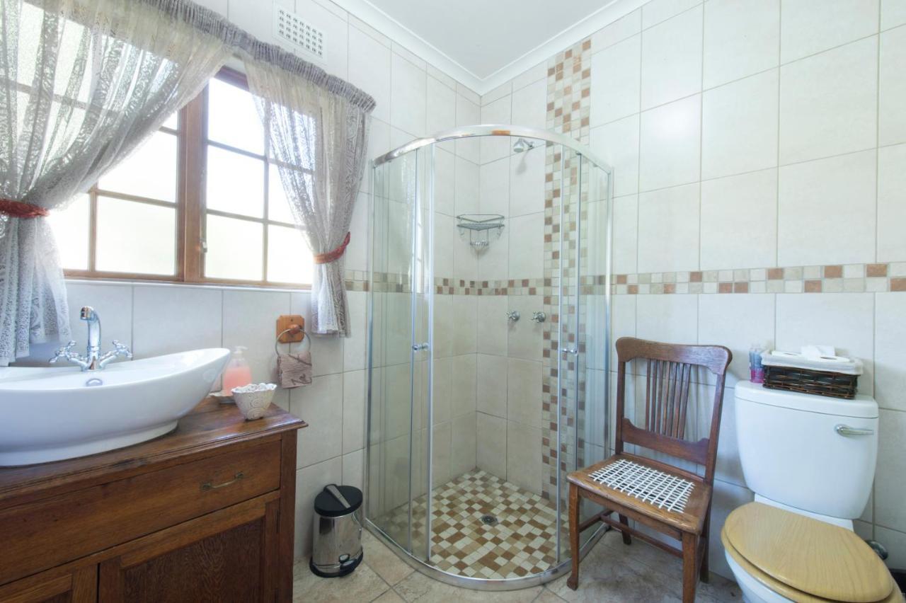 Petra'S Country Guesthouse Vryheid Quarto foto